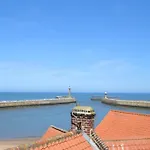 2 Bed In Oc-w322 *