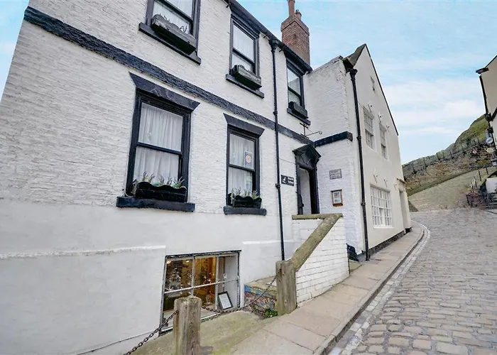 2 Bed In Oc-w322 Holiday home *