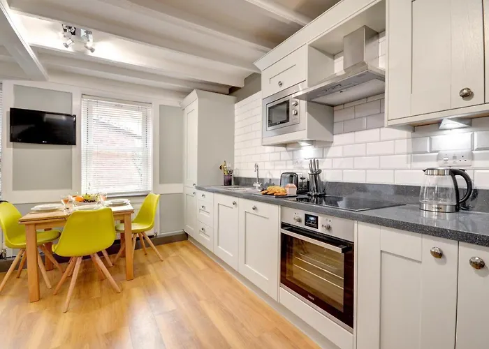 2 Bed In Oc-w322 Holiday home Whitby