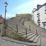 بيت للعطل 2 Bed In Oc-w322